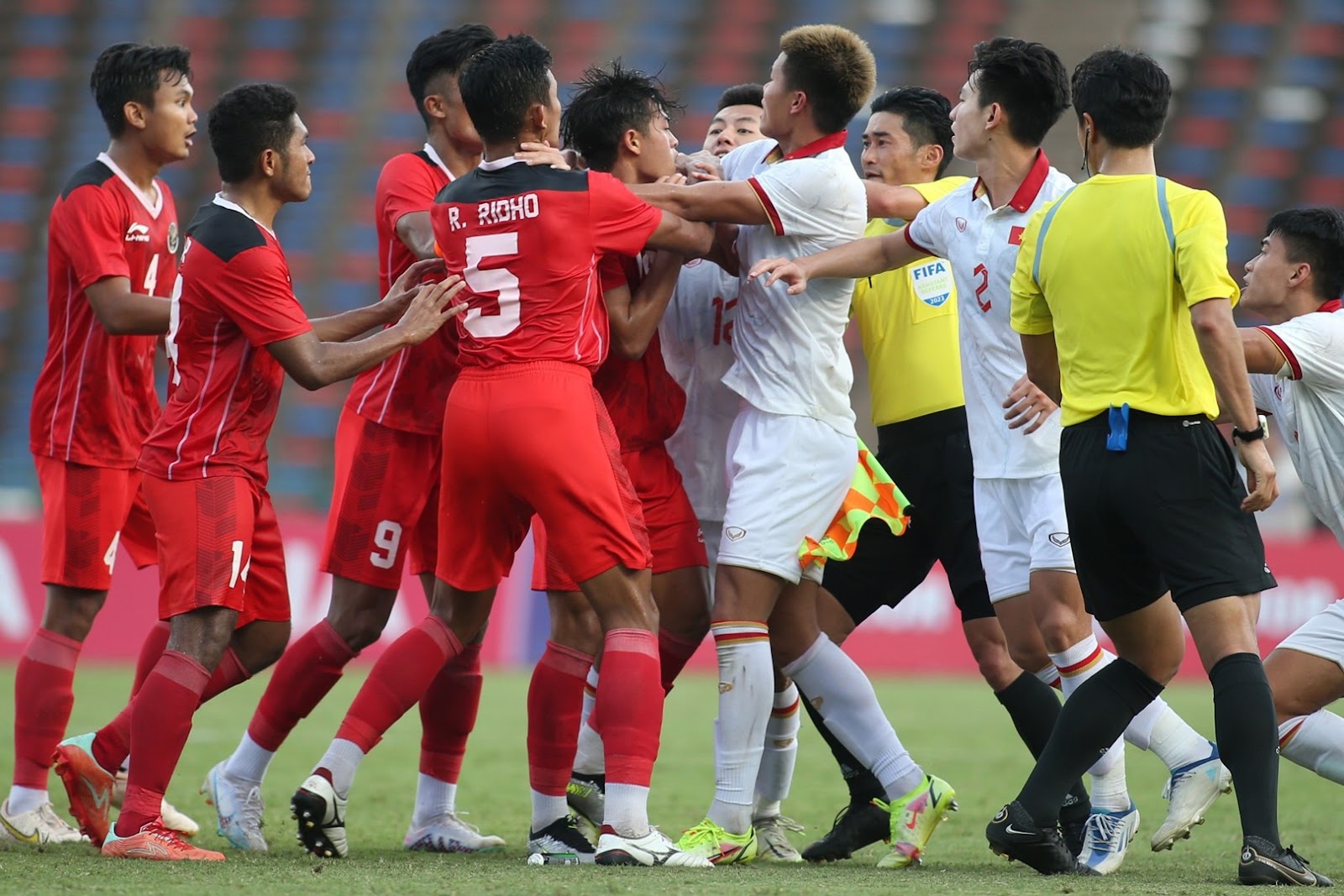 Lịch sử đối đầu Việt Nam và Indonesia cập nhật 2024 Lịch sử đối đầu Việt Nam và Indonesia cập nhật 2024