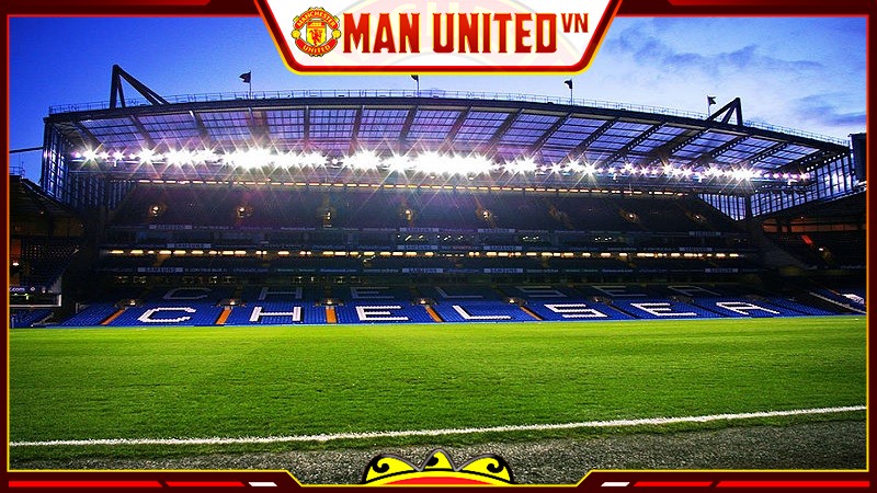 Hệ thống chiếu sáng của sân vận động Stamford Bridge Hệ thống chiếu sáng của sân vận động Stamford Bridge